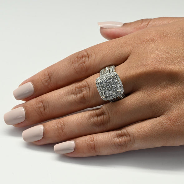 4cttw Invisible Set Diamond Halo White Gold Engagement Ring