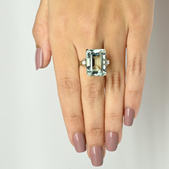 Vintage 25ct Emerald Cut Aquamarine & Diamond Cocktail Ring in 14k White Gold