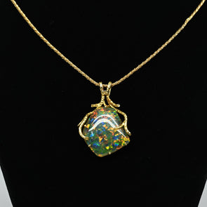 Vintage Opal Doublet Free Form 18K Yellow Gold Pendant Necklace
