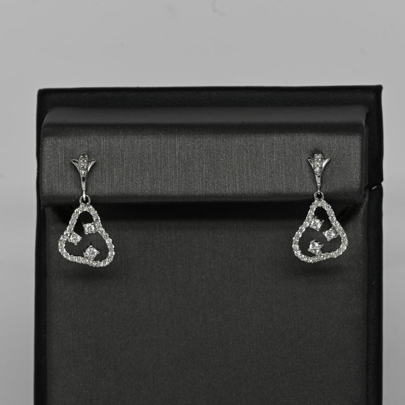 Diamond Dangle 18k White Gold Earrings