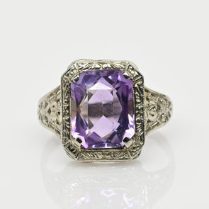 Art Deco Amethyst 14K White Gold Filigree Ring