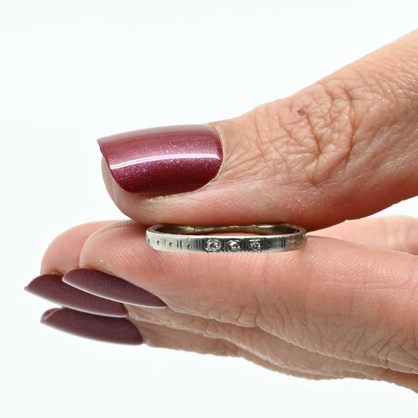 Vintage Diamond Geometric Design Wedding Band