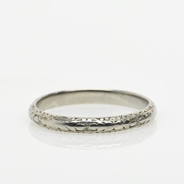 Vintage Floral Design With Milgrain White Gold Wedding Band