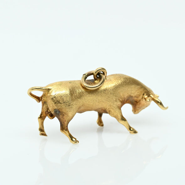 Bull 14K Gold Vintage 3D Pendant