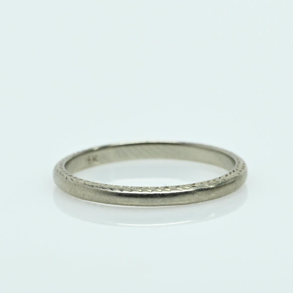 Vintage Chevron Pattern Wedding Band 18K White Gold
