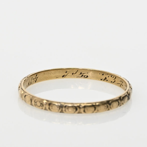 Vintage 18K Yellow Gold Engraved Wedding Band