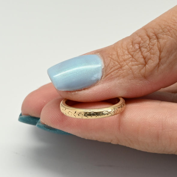 Vintage Orange Blossom Personalized 14K Yellow Gold Wedding Band