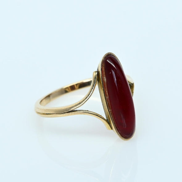 Vintage Ruby Bezel Set Long Oval Split Shank 18k Gold Ring