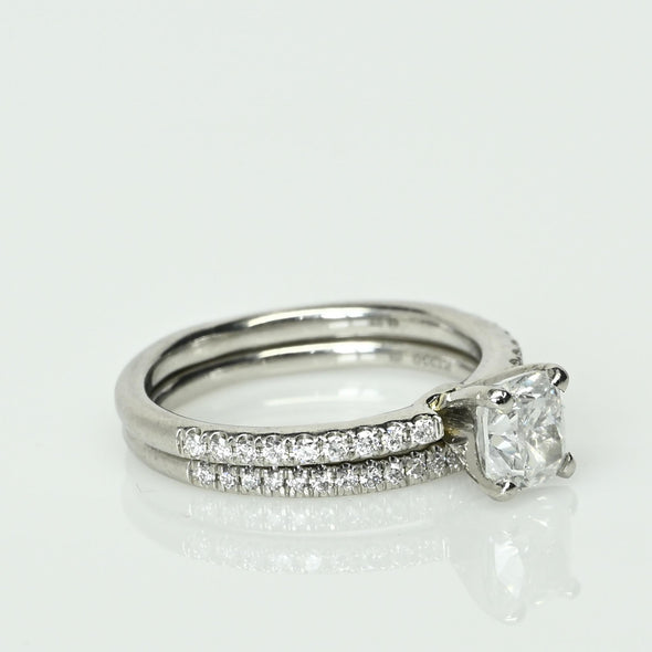 0.91ct Cushion Cut E SI2 Diamond Wedding Set Platinum Engagement Ring w GIA