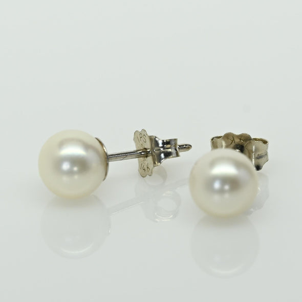 Cultured Pearl 6mm 14k White Gold Stud Earrings