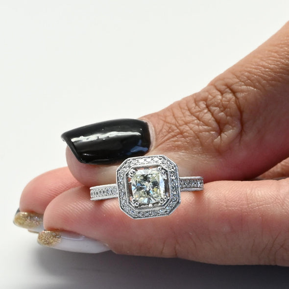 2.14ctw Cushion Cut Diamond Halo 18k White Gold Engagement Ring