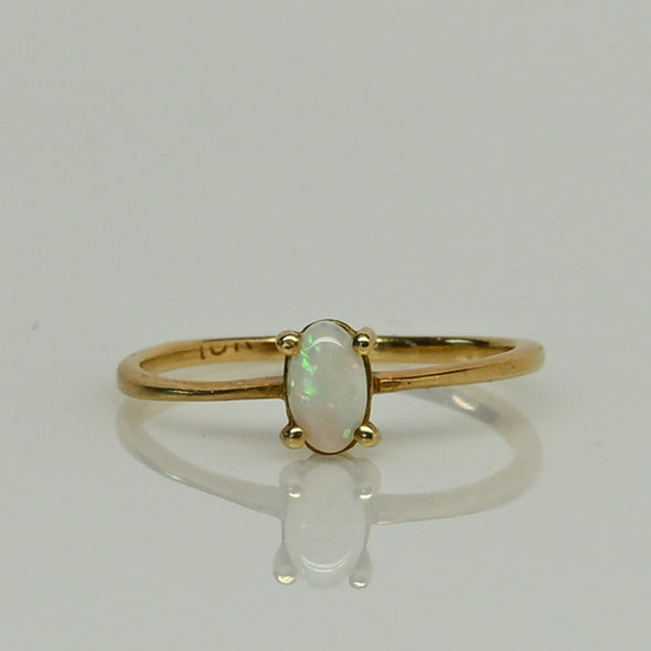 Vintage Opal Solitaire Ring Yellow Gold