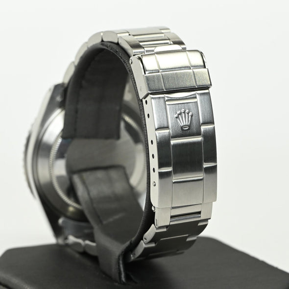 Rolex Submariner No Date 14060M Stainless Black Dial Watch 2002