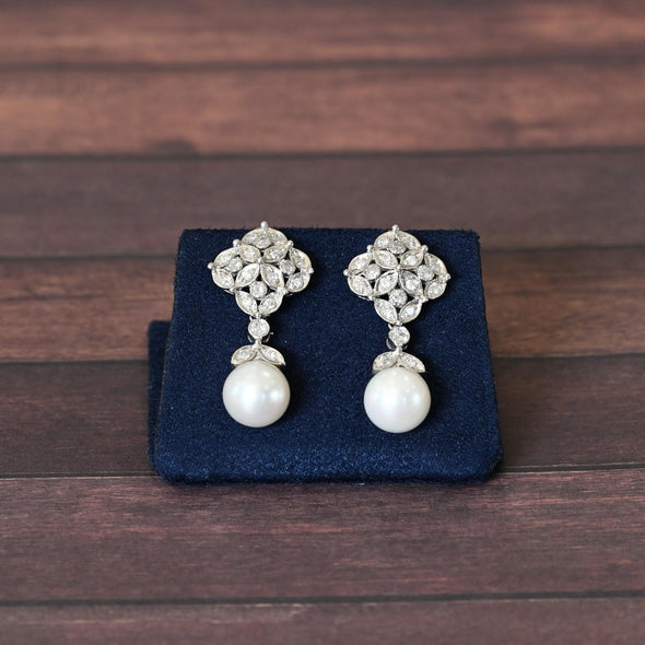 Diamond and Pearl 14k White Gold Dangle Earrings