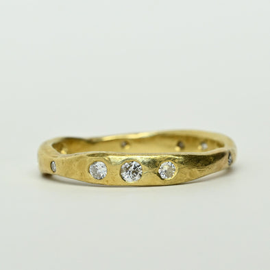 Hand Made Gypsy Set Diamond Hammer Finish 18k Yellow Gold Band