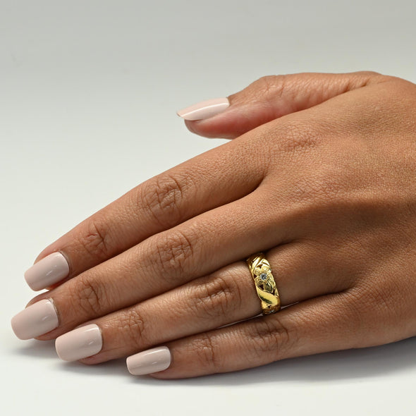 Vintage Diamond Floral 18k Yellow Gold Band by Jabel