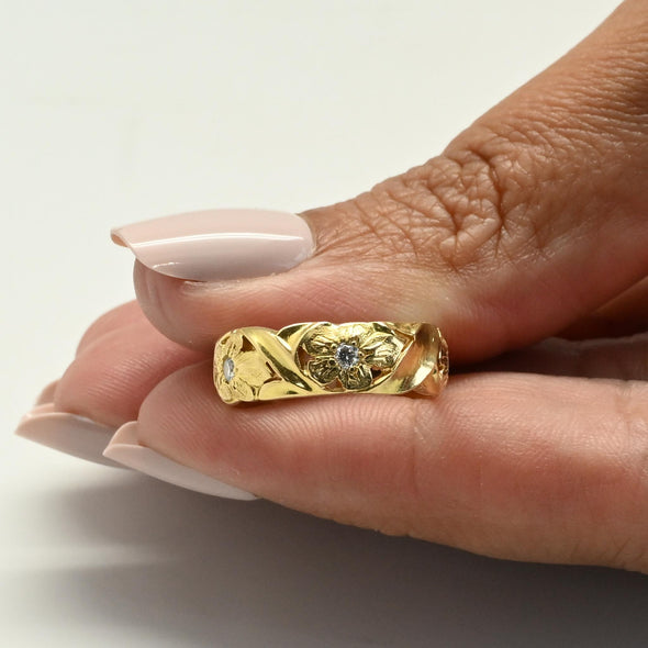 Vintage Diamond Floral 18k Yellow Gold Band by Jabel