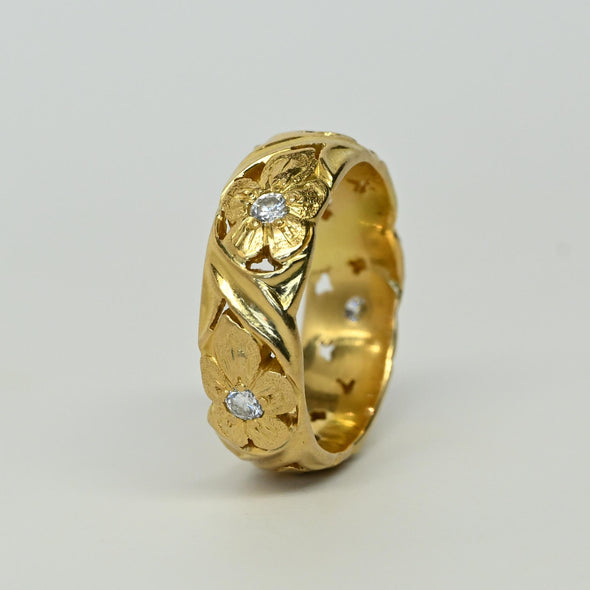 Vintage Diamond Floral 18k Yellow Gold Band by Jabel