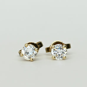 0.57ctw Round Brilliant Diamond Studs 14k Yellow Gold Earrings