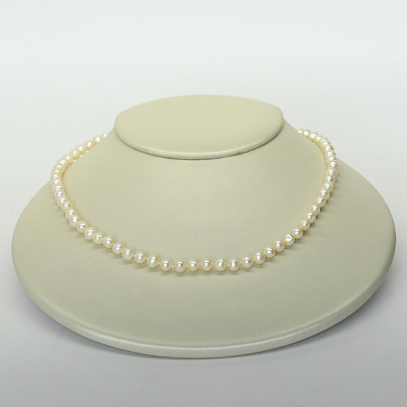 Cultured Pearl 17" Collar Length Necklace 10k Yellow Gold Clasp