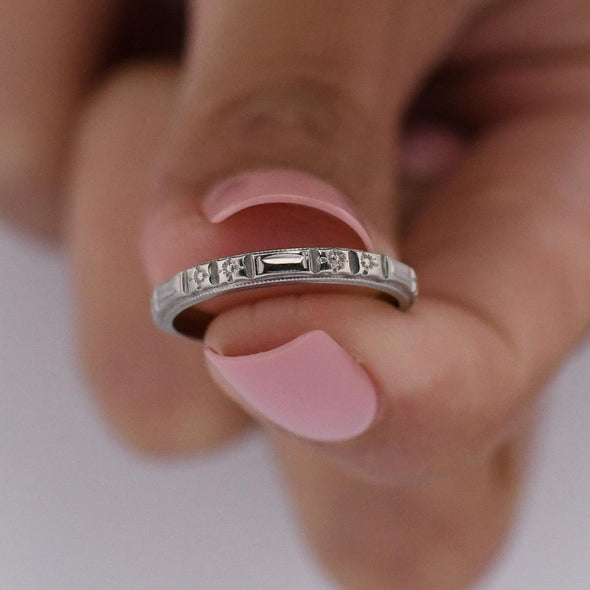 Vintage Orange Blossom Pattern 18K White Gold Wedding Band Size 6