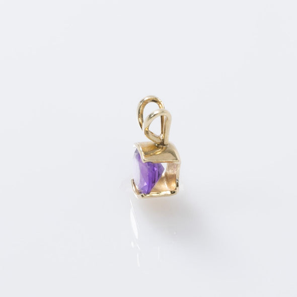 14K Yellow Gold Stud Earrings & Semi Bezel Amethyst Pendant