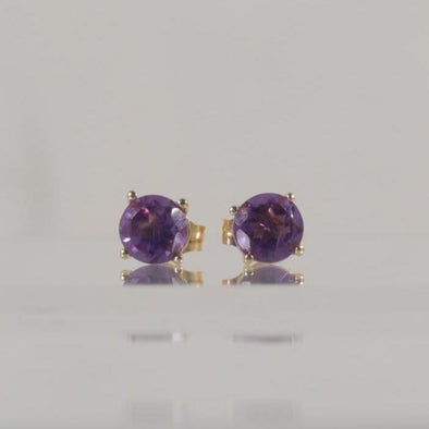 14K Yellow Gold Amethyst stud earrings