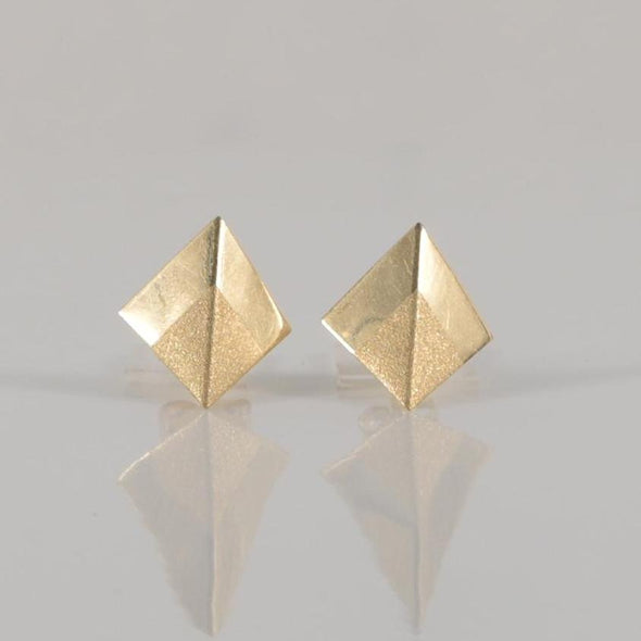 14K Yellow Gold Kite Earrings