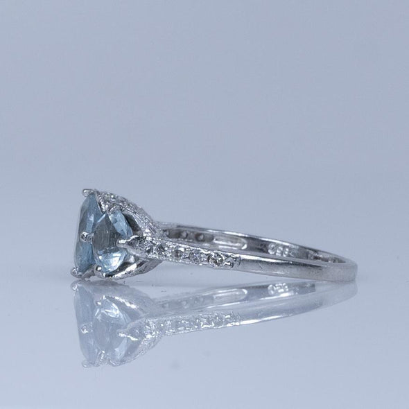 Vintage Platinum 3 Stone Aquamarine Ring