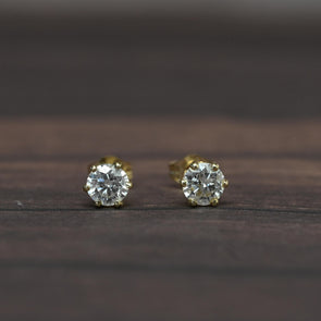 0.60cttw Natural Diamond Round Brilliant 14k Yellow Gold Stud Earrings