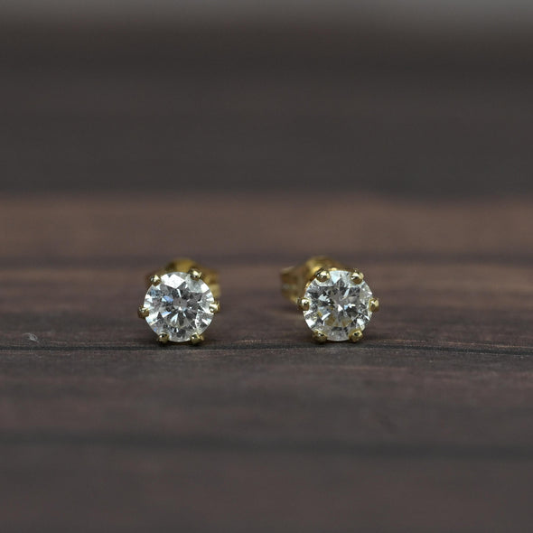 0.60cttw Natural Diamond Round Brilliant 14k Yellow Gold Stud Earrings