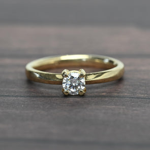 1/2 Carat Lab Grown Diamond Solitaire Gold Ring