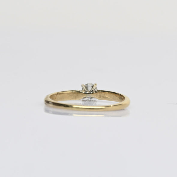 0.18ct Round Diamond Solitaire 14k Yellow Gold Ring