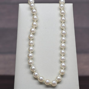 Vintage Cultured Pearl 17" Collar Length Necklace Silver Clasp