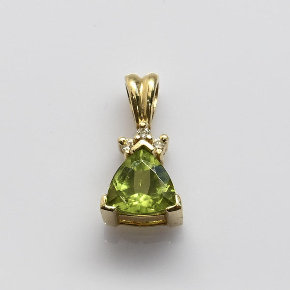 Peridot Trilliant Diamond Accent 14k Yellow Gold Pendant