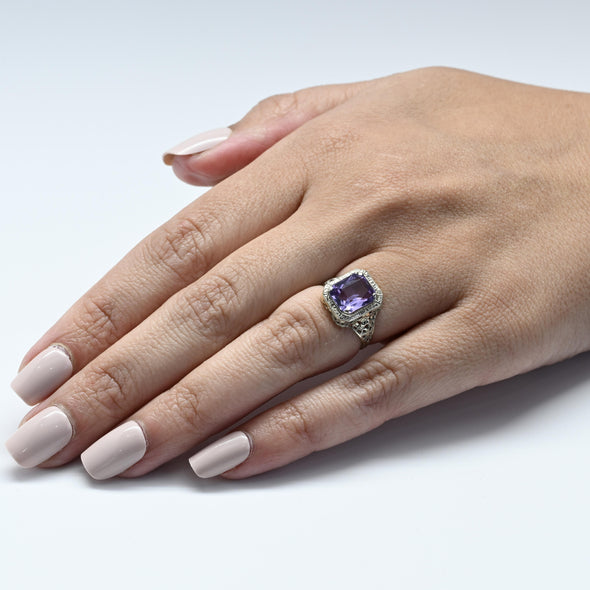 Art Deco Amethyst 14K White Gold Filigree Ring