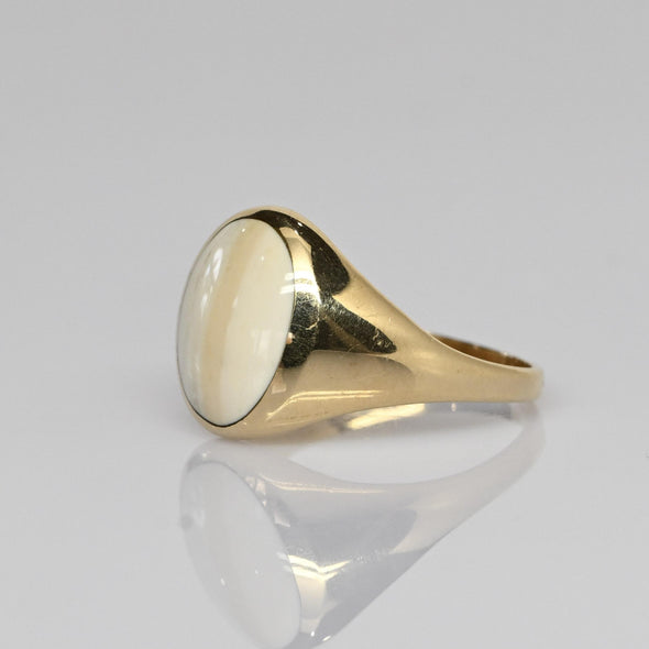 Agate Cabochon 14k Yellow Gold Ring