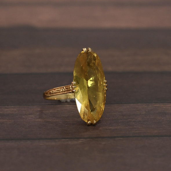 Vintage Citrine Long Oval 18k Yellow Gold Gemstone Ring
