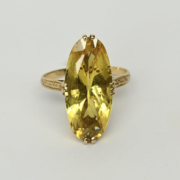 Vintage Citrine Long Oval 18k Yellow Gold Gemstone Ring