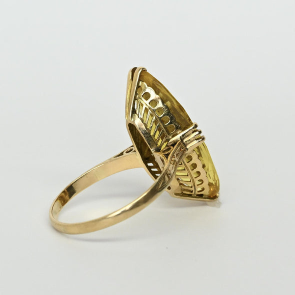 Vintage Citrine Long Oval 18k Yellow Gold Gemstone Ring