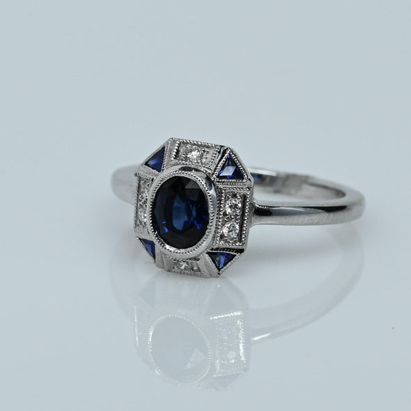 Art Deco Blue Sapphire Oval 18K White Gold Ring