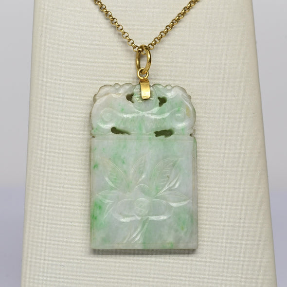 Balestra Vintage Carved Snow Jade Jadite Pendant 14K Yellow Gold Necklace