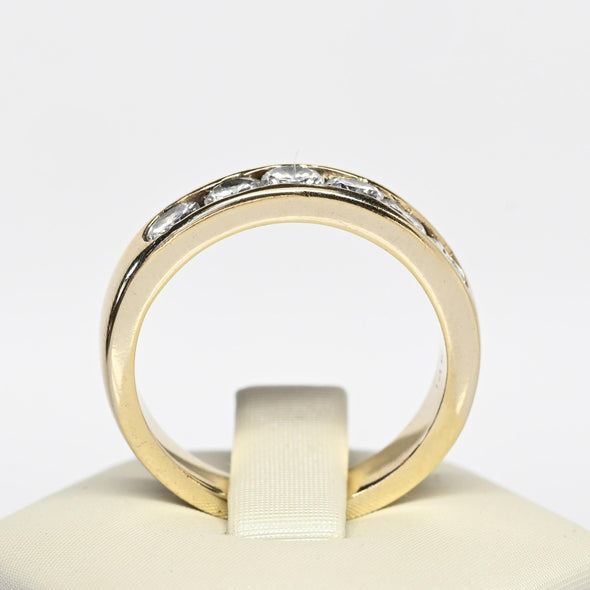 1.2ctw VS Diamond 6 Stone Channel Set Band Yellow Gold Ring