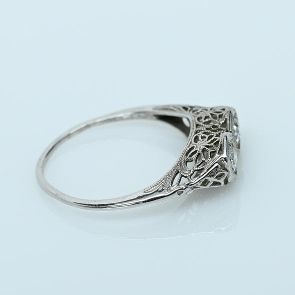 Art Deco Diamond Two Stone Filigree 18k White Gold Ring