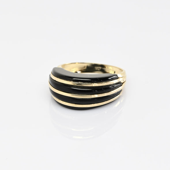 Vintage Black Onyx Dome 14k Yellow Gold Ring