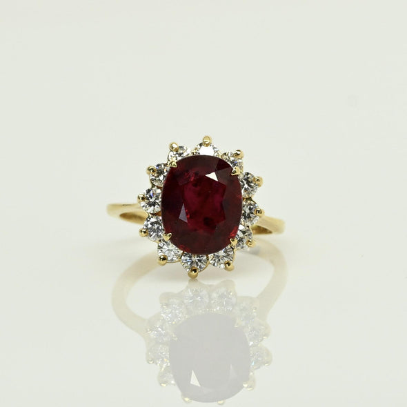 4.77ctw Ruby & Diamond Cluster 18K Yellow Gold Ring