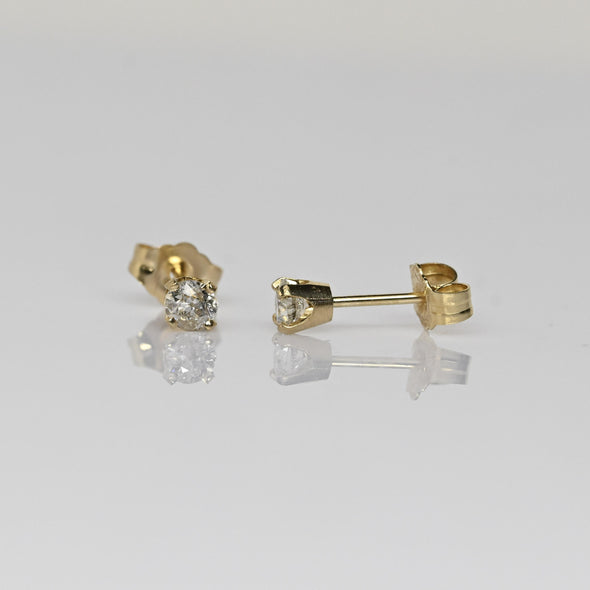 Vintage 0.32 cttw Old European Cut Natural Diamond 14k Gold Stud Earrings
