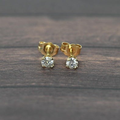 Vintage 0.32 cttw Old European Cut Natural Diamond 14k Gold Stud Earrings