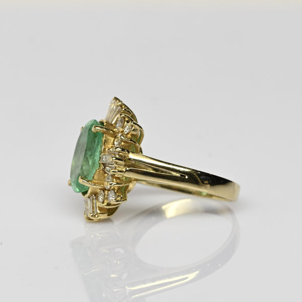 4.26ct Colombian Emerald Oval Ballerina 14k Gold Cocktail Ring
