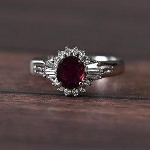 Vintage 0.91ctw Gem Ruby Diamond Cluster Platinum Ring